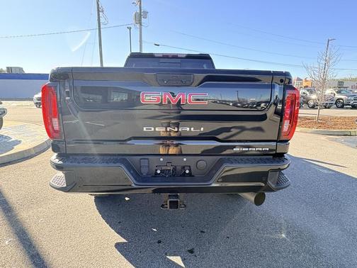 2022 GMC Sierra 2500 Denali