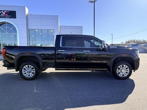 2022 GMC Sierra 2500 Denali