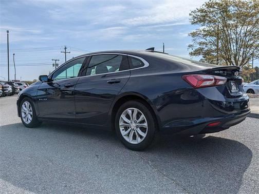 2022 Chevrolet Malibu FWD LT