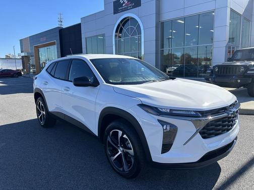 2026 Chevrolet Trax FWD 1RS