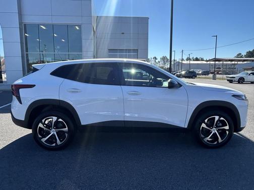 2026 Chevrolet Trax FWD 1RS