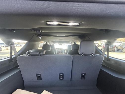 2026 GMC Yukon XL 4WD Elevation