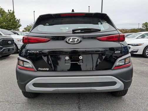 2023 Hyundai KONA SE