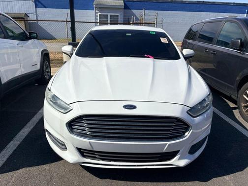 2016 Ford Fusion S