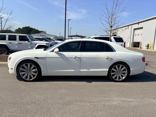 2017 Bentley Flying Spur V8