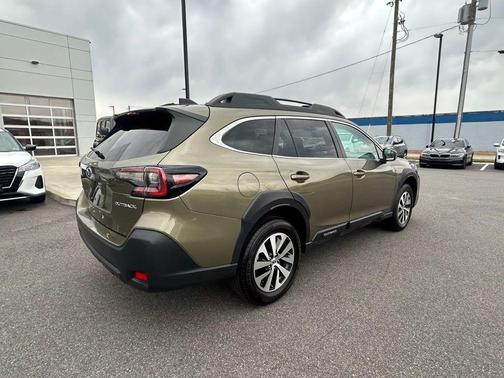 2024 Subaru Outback Premium