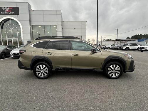 2024 Subaru Outback Premium