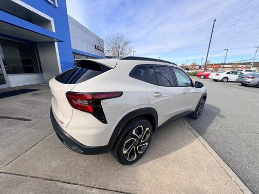 2026 Chevrolet Trax FWD 2RS