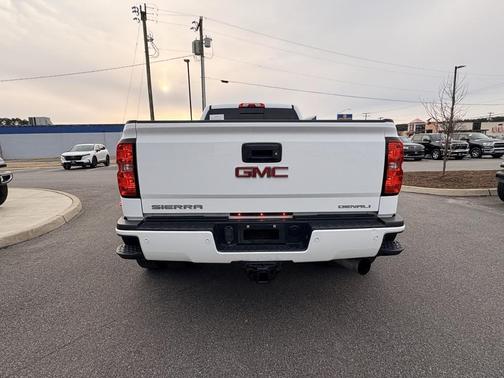 2016 GMC Sierra 3500 Denali