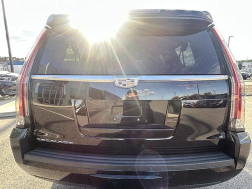 2016 Cadillac Escalade ESV Platinum