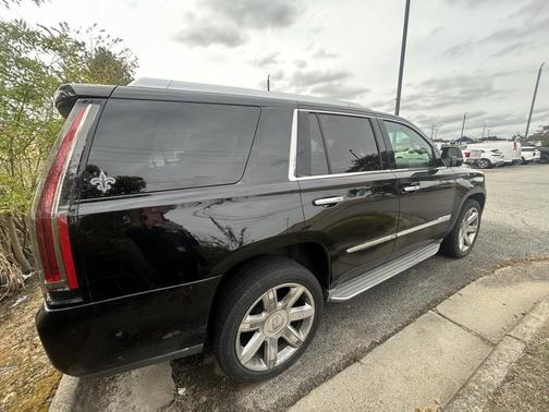 2015 Cadillac Escalade Luxury