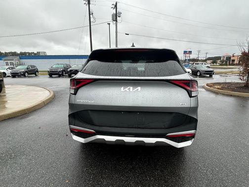 2024 Kia Sportage LX