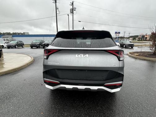 2024 Kia Sportage LX