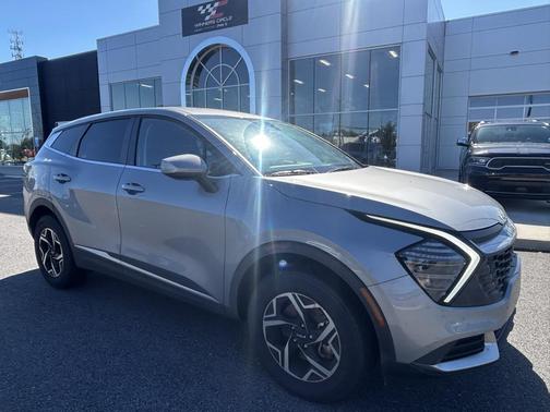 2024 Kia Sportage LX