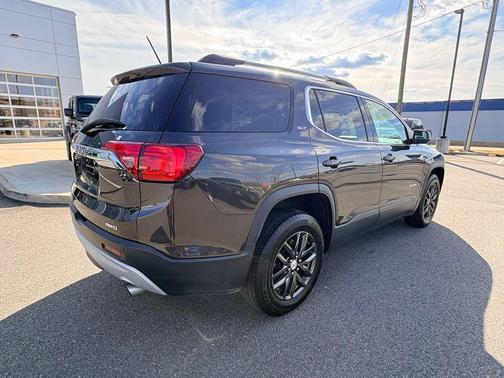 2018 GMC Acadia SLT-1