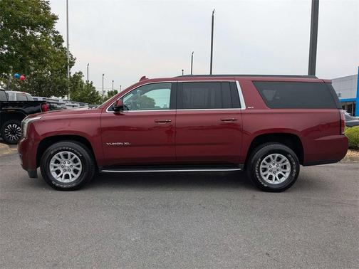 2020 GMC Yukon XL SLT