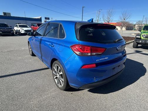 2018 Hyundai Elantra GT Base