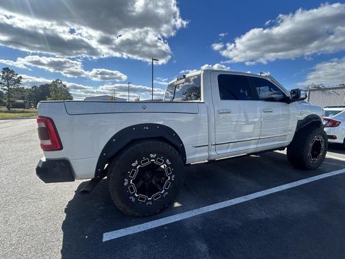 2019 RAM 2500 Limited Crew Cab 4x4 6'4' Box
