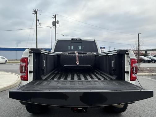 2019 RAM 2500 Limited Crew Cab 4x4 6'4' Box