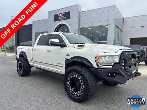2019 RAM 2500 Limited Crew Cab 4x4 6'4' Box