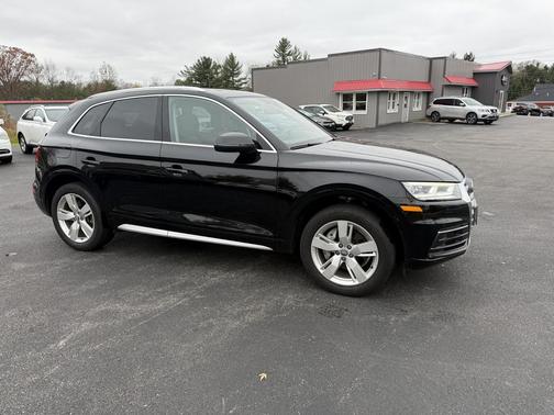 2018 Audi Q5 2.0T Premium Plus