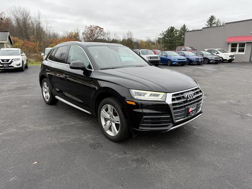 2018 Audi Q5 2.0T Premium Plus