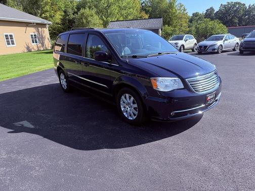 2015 Chrysler Town & Country Touring