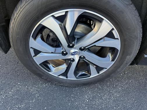 2020 Subaru Outback Touring