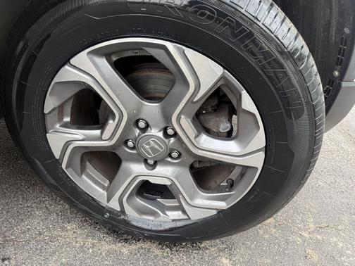 White Diamond Pearl 2017 Honda CR-V EX