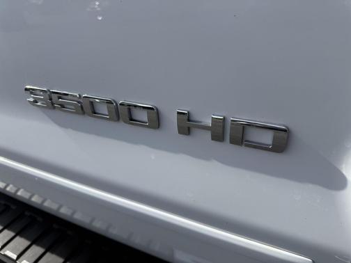 2017 Chevrolet Silverado 3500 LT