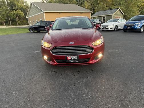 2015 Ford Fusion SE