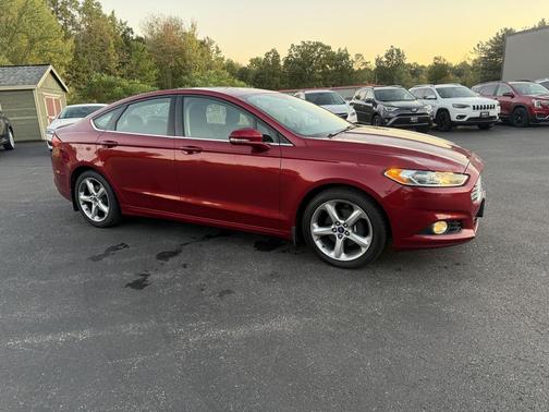 2015 Ford Fusion SE
