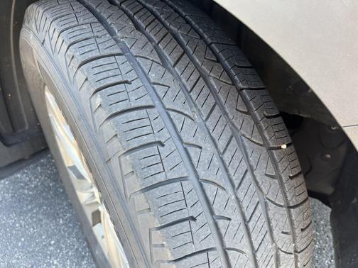 Mineral Gray 2013 Hyundai SANTA FE Sport