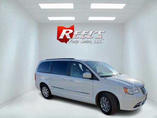 2013 Chrysler Town & Country Touring