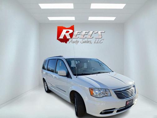 2013 Chrysler Town & Country Touring