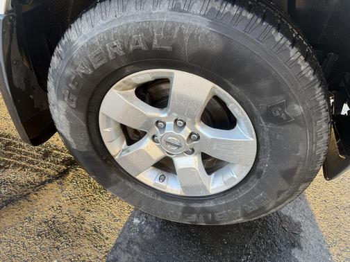 2011 Nissan Frontier SV