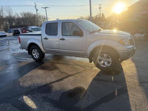 2011 Nissan Frontier SV