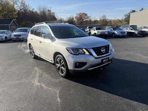 2018 Nissan Pathfinder Platinum