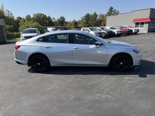 2016 Chevrolet Malibu 1LT