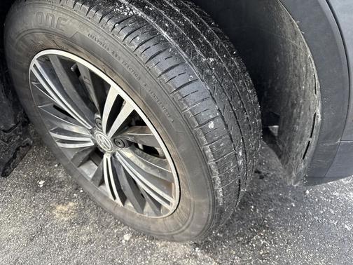 2018 Volkswagen Tiguan 2.0T SEL