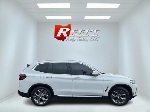 White 2022 BMW X3 xDrive30i