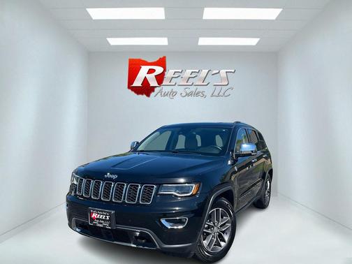 Diamond Black Crystal Pearlcoat 2018 Jeep Grand Cherokee Limited