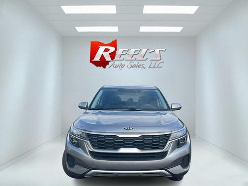 Gray 2021 Kia Seltos LX AWD