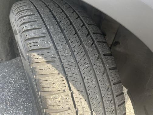 Gray 2021 Kia Seltos LX AWD