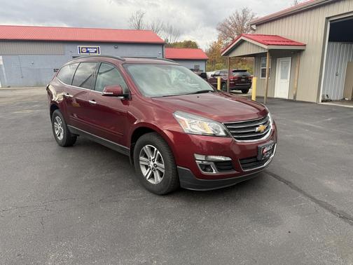 2017 Chevrolet Traverse 2LT