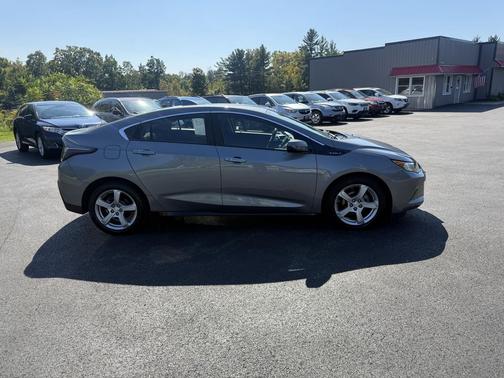 2019 Chevrolet Volt LT