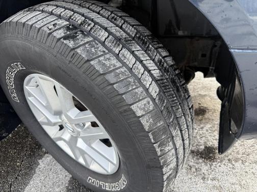 2015 Nissan Frontier SV