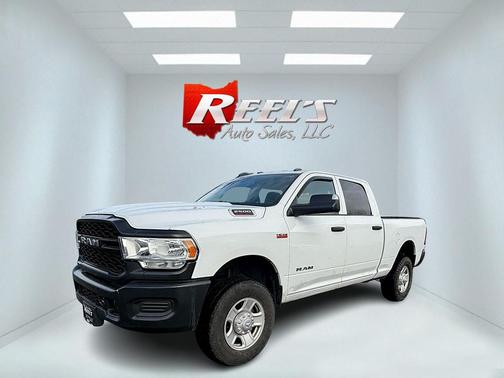 2022 RAM 2500 Tradesman Crew Cab 4x4 6'4' Box
