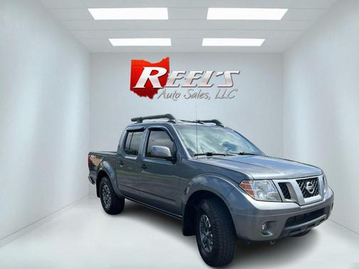 Gray 2018 Nissan Frontier PRO-4X