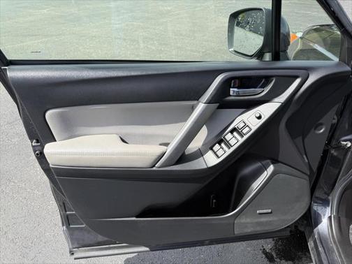 2014 Subaru Forester 2.5i Touring
